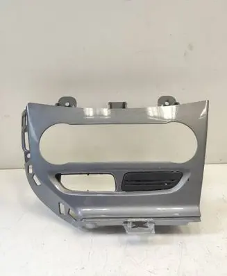 Radio/GPS head unit trim