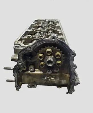 Audi A8 S8 D3 4E Engine head 373AD057