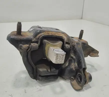 Volkswagen Polo Engine mount bracket 6Q0199555