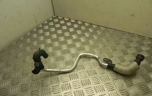 Audi A6 S6 C8 4K Engine coolant pipe/hose 4K0121485M