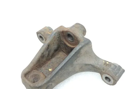 Opel Vivaro Engine mounting bracket 93454464 4422685