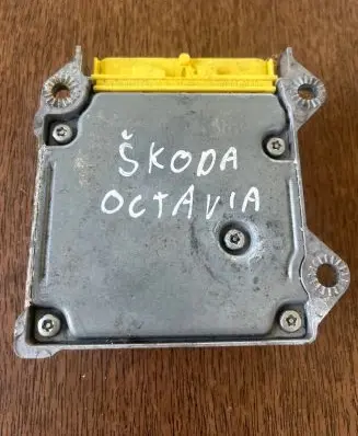 Skoda Octavia Mk2 (1Z) Airbag control unit/module 1K0909605AA 5WK43411 11H027S0900