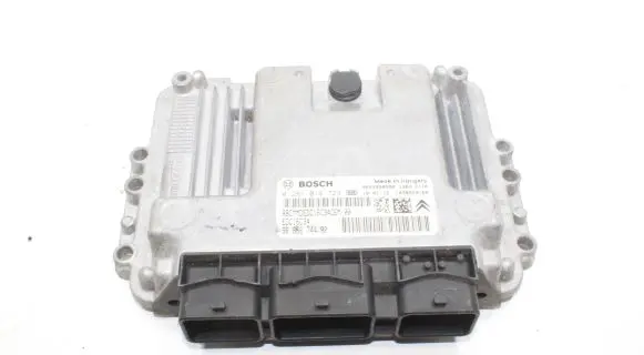 Citroen C4 I Engine control unit/module 9665674480 0281014729