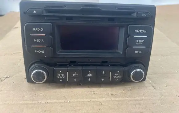 KIA Rio Radio/CD/DVD/GPS head unit 961701W750CA 5221620 10R035704