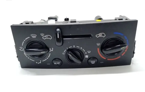 Peugeot 207 Climate control unit 69910202 N102079B