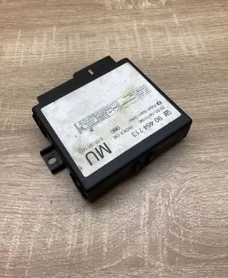 Opel Vectra B Comfort/convenience module 90464713 9330065147