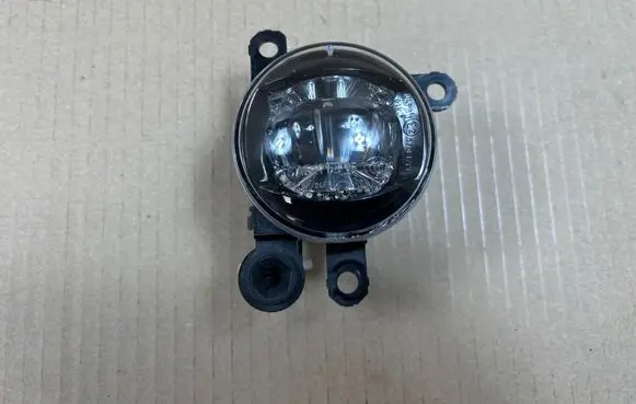 Opel Mokka B Front fog light 13497330