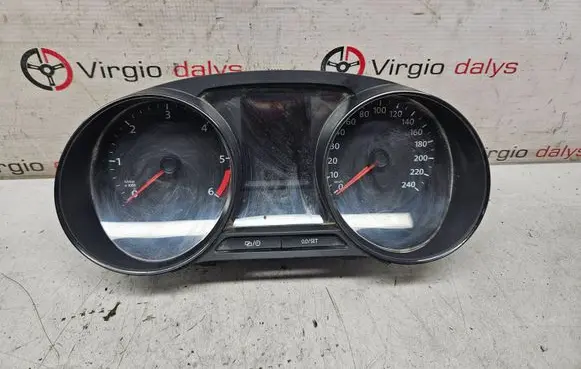 Volkswagen Polo V 6R Speedometer (instrument cluster) 6C0920731 A2C90265000 005328