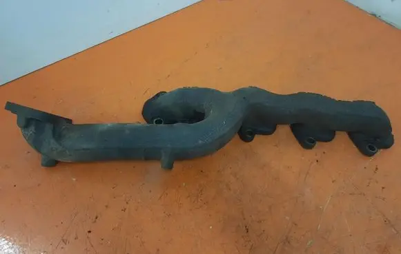 Audi Q7 4L Exhaust manifold 057253033BD