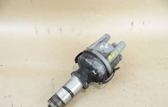 Skoda Felicia I Spark distributor 44321320474 672CN