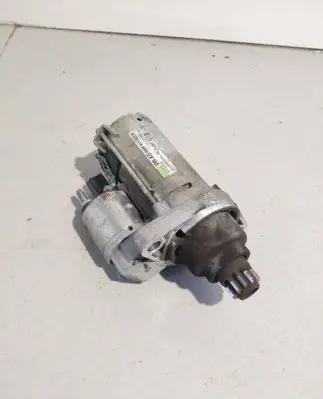 Volkswagen Golf VI Starter motor 0AM911023B 2210093256