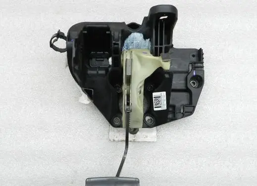 Alfa Romeo Giulietta Brake pedal bracket assembly 2589400002 0505128860