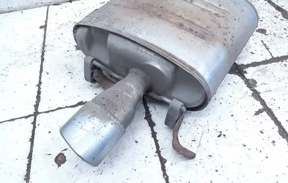 BMW 5 E60 E61 Muffler/silencer 7798192