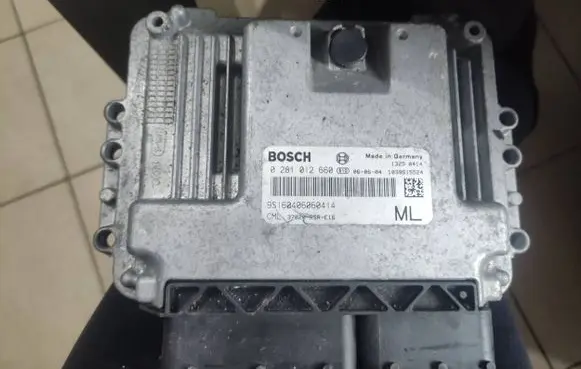 Honda Civic IX Engine control unit/module 37820RSRE16 1039S15524 0281012660