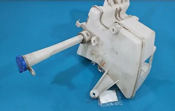Toyota Corolla E160 E170 Windshield washer fluid reservoir/tank IMPRK1591860