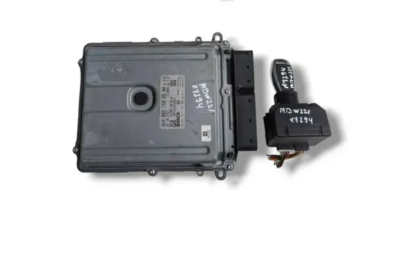 Engine ECU kit and lock set