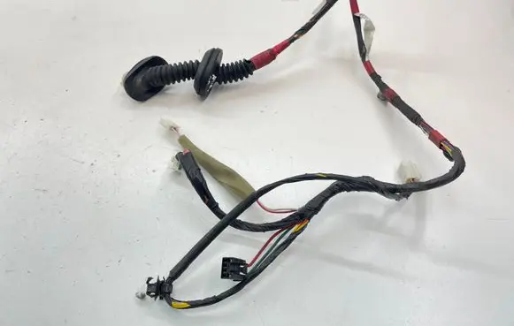 Toyota RAV 4 (XA30) Rear door wiring loom 8215342110 8215342110D