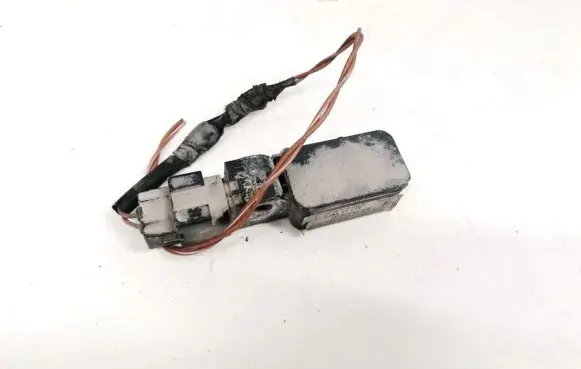 Mazda 6 Airbag deployment crash/impact sensor GJ6A57K1X 25DW0039D372