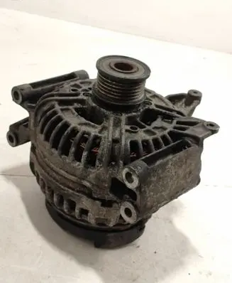Mercedes-Benz E W211 Generator/alternator A0121549802 0124625019