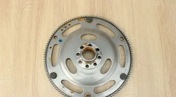 Audi Q5 SQ5 Flywheel 06H105323AE