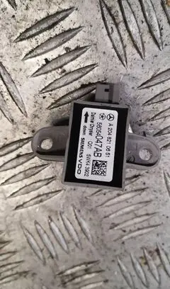 Mercedes-Benz C W204 Airbag deployment crash/impact sensor a2048210651