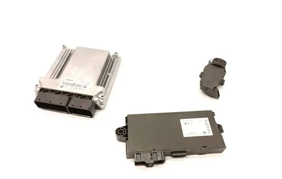 BMW 5 E60 E61 Engine ECU kit and lock set 8509034 850903401 0281016638
