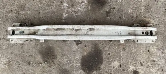 Volvo V70 Front bumper cross member 30791152