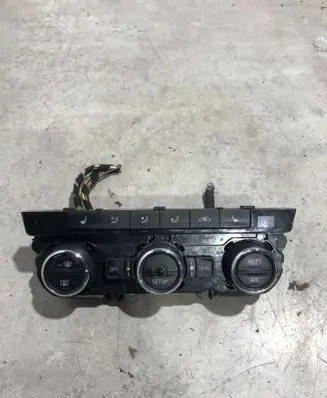 Skoda Octavia Mk3 (5E) Climate control unit 5E0907044A