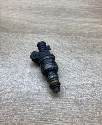 Peugeot 406 Fuel injector 0280150446