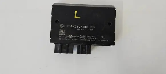 Audi A4 S4 B8 8K Tow bar trailer control unit/module 8K0907383 5DS00953001