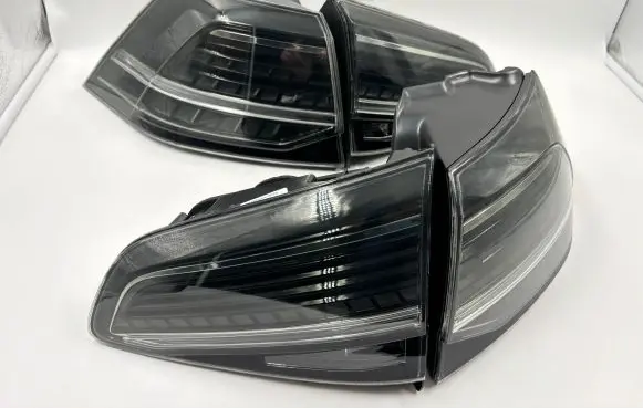 Volkswagen Golf VII Rear/tail lights set 