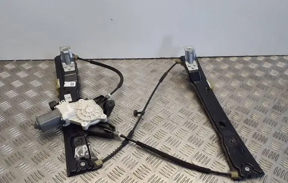 Ford Focus Front door window regulator with motor CM51A23201AF GC3ZA C33873102