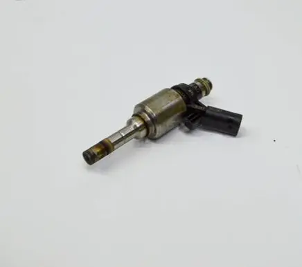 Audi Q5 SQ5 Fuel injector 06H906036J