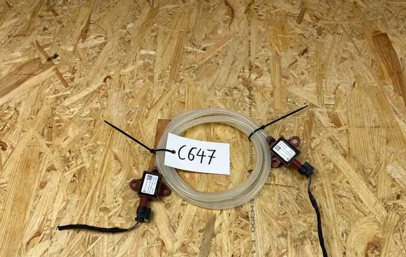 Mercedes-Benz CLS C218 X218 Airbag deployment crash/impact sensor A2579050000