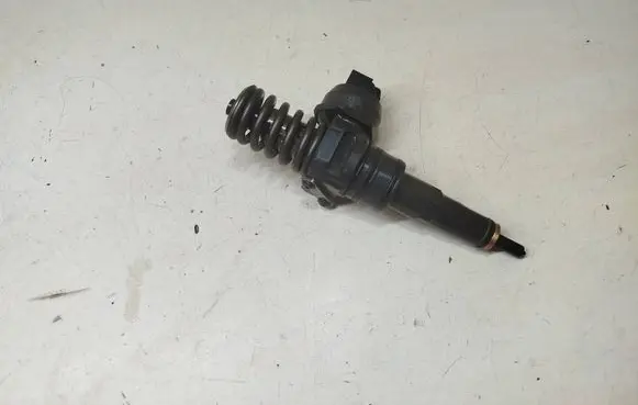 Volkswagen Transporter - Caravelle T5 Fuel injector 07Z130073F 0414720210