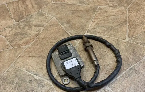 Mercedes-Benz E W213 Lambda probe sensor A0009058511