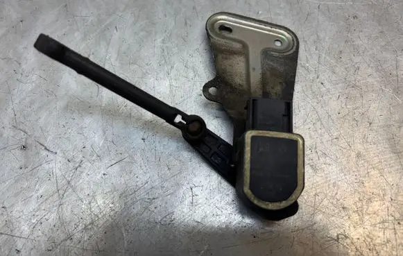 Mercedes-Benz E AMG W212 Headlight/headlamp level sensor A0045426518