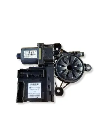 Volkswagen Golf Plus Front door window regulator with motor 5M1837401Q 5K0959701G 980286430