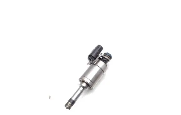 Ford C-MAX II Fuel injector CM5G9F593FA