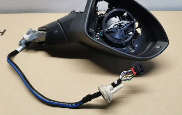 Volkswagen Golf VIII Front door electric wing mirror 5H1857502DANEK 5H1857502