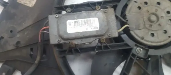 Volvo S80 Coolant fan relay 1137328081