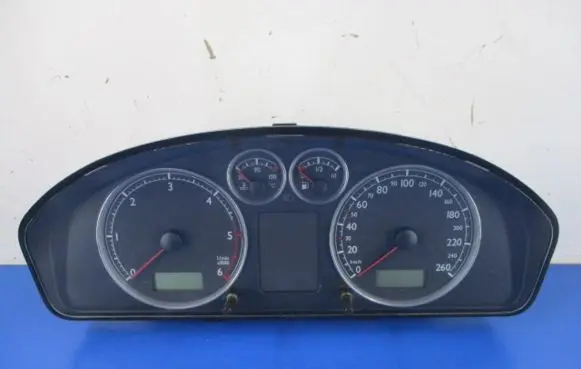 Volkswagen Sharan Speedometer (instrument cluster) 7M3920800HX