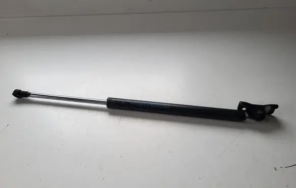 Mitsubishi ASX Tailgate/trunk strut/damper