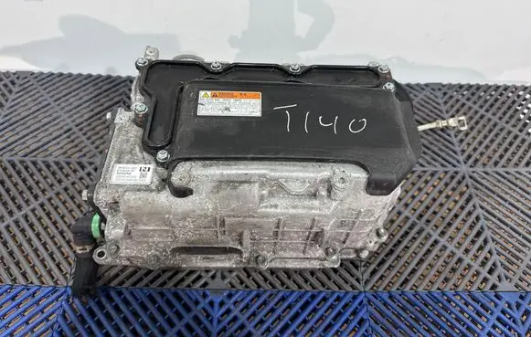Toyota Prius (XW30) Voltage converter inverter G920047230