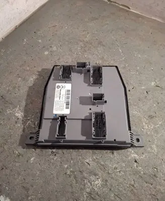 Mercedes-Benz E W213 SAM control unit A2139002808 5DK01077606 A2139014203