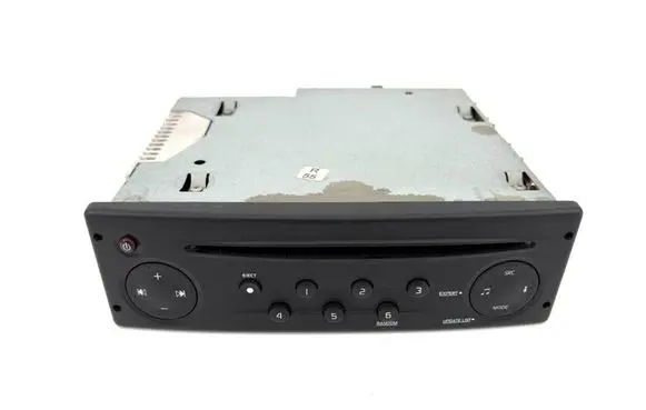 Radio/CD/DVD/GPS head unit