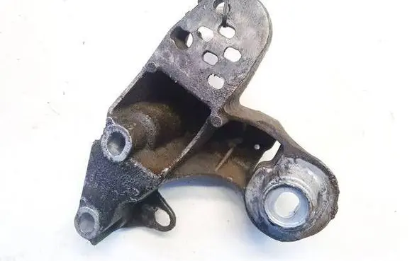Audi A4 S4 B6 8E 8H Engine mounting bracket 8E0199351C