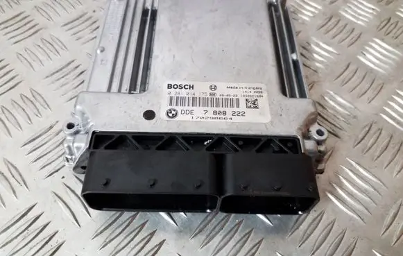 BMW 7 E65 E66 Engine control unit/module 0281014175 7808222