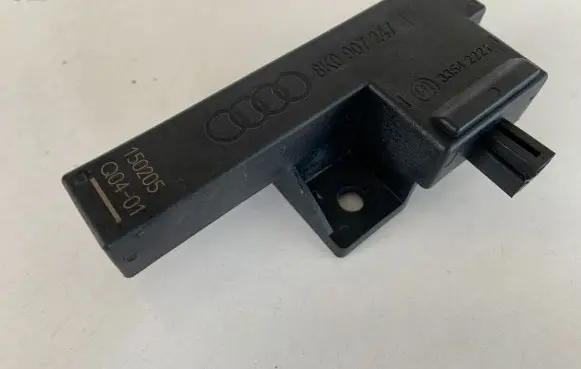 Audi A7 S7 4G Keyless (KESSY) go control unit/module 8K0907247