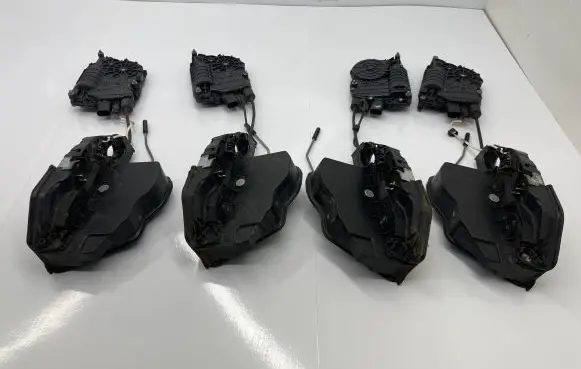 BMW 7 F01 F02 F03 F04 Front door soft close latching motor 4151309800 4153309800 4154309800